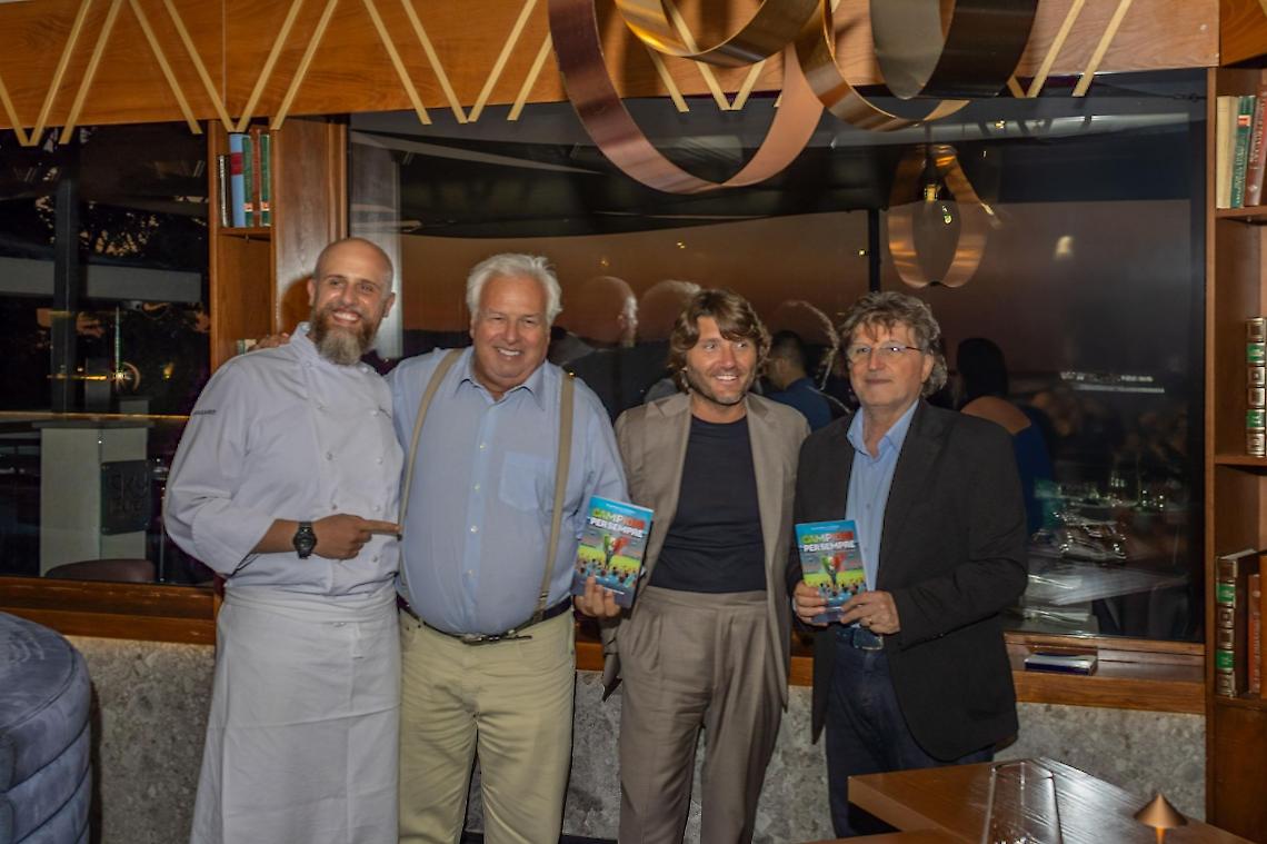 Cena letteraria a tema scudetto da Riserva Rooftop 