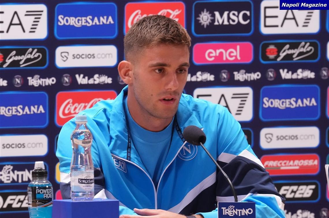 Lucca si presenta: «Volevo solo il Napoli»