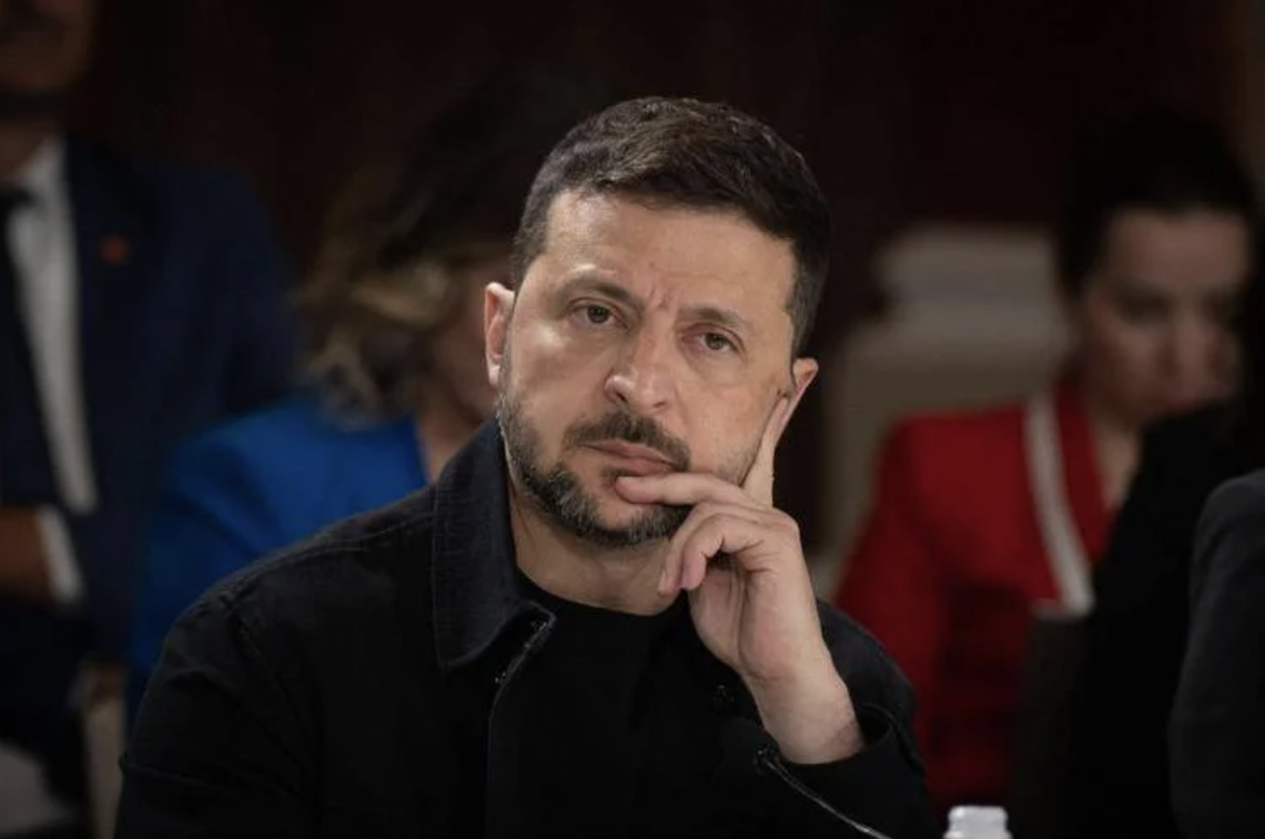 Ucraina, l'annuncio di Zelensky: «Avviati colloqui per possibile incontro con Putin»