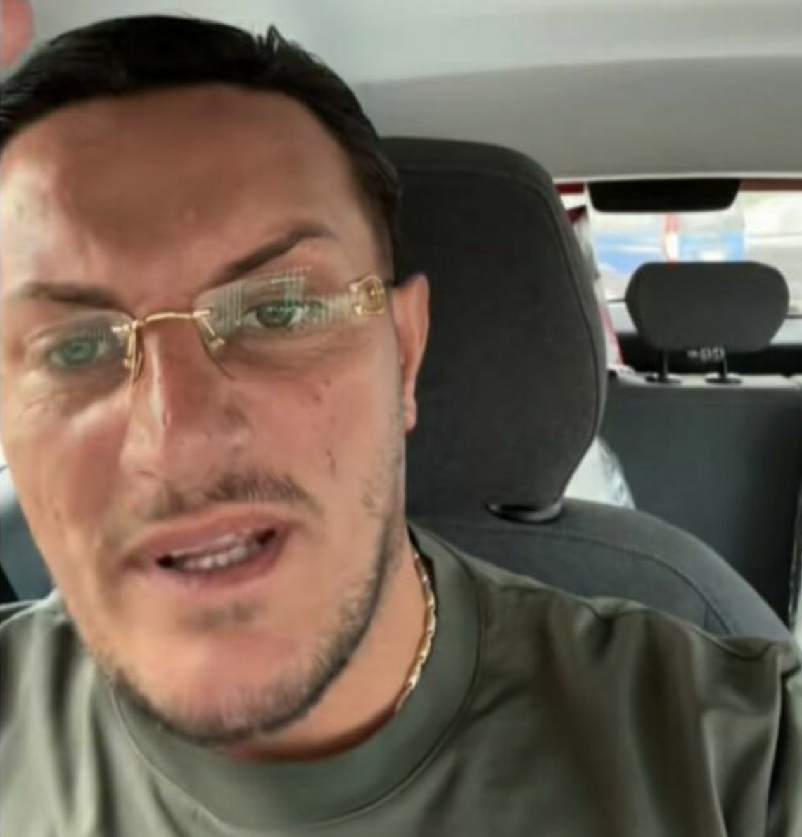 Tentano rapina a tiktoker, poi sparano prima della fuga