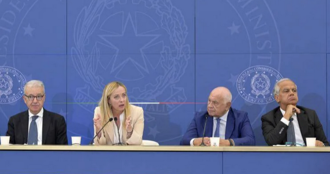 Caso Almasri: «Nordio, Mantovano e Piantedosi lo hanno scientemente aiutato» 