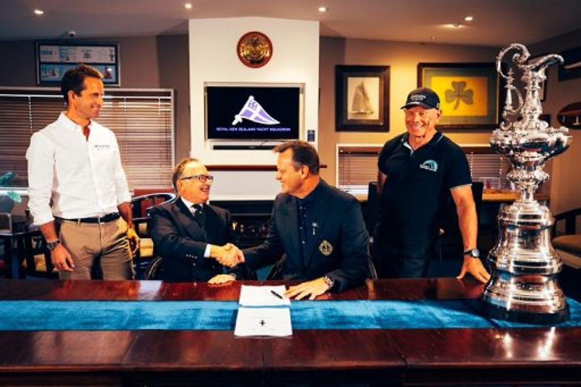 Firmato il protocollo della 38esima America's Cup di Napoli