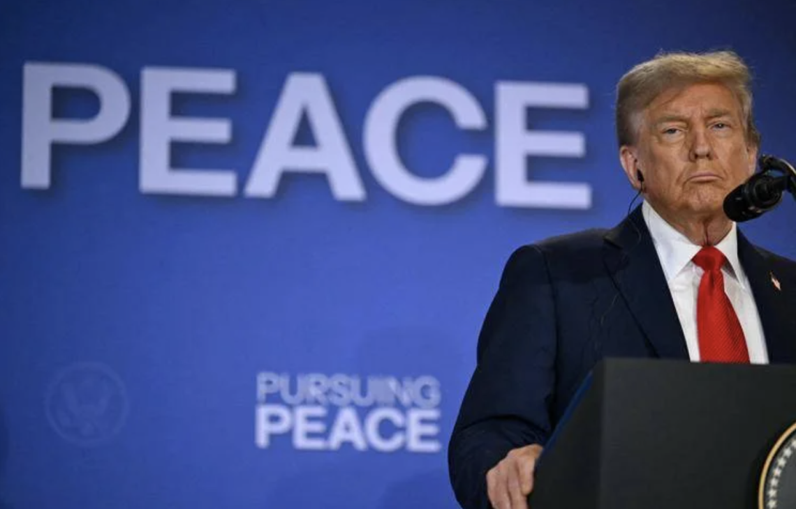 Ucraina, Trump: «Zelensky può porre subito fine a guerra, rinunci a Crimea e Nato»