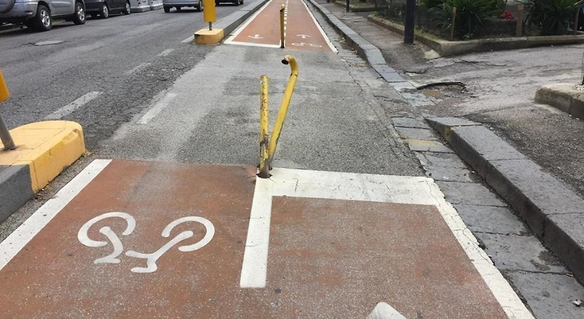 Soccavo, la pista ciclabile scontenta tutti