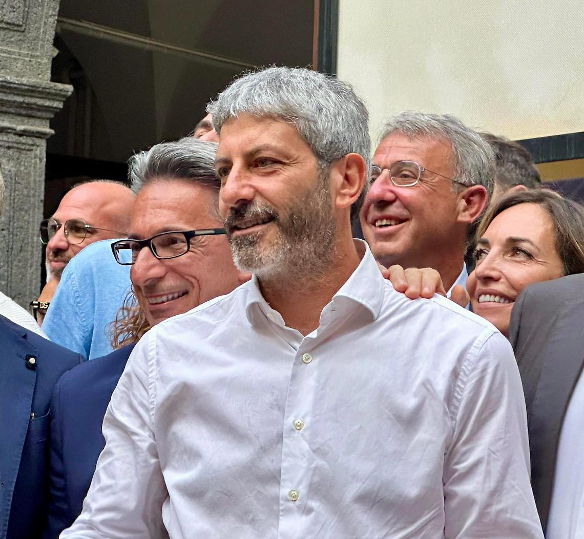 Pontida, Fico: «Lega ha il dovere di chiedere scusa ai campani»