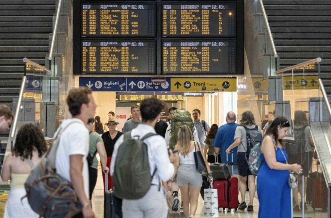 Sciopero generale per Gaza: da treni a bus e scuola, i servizi a rischio