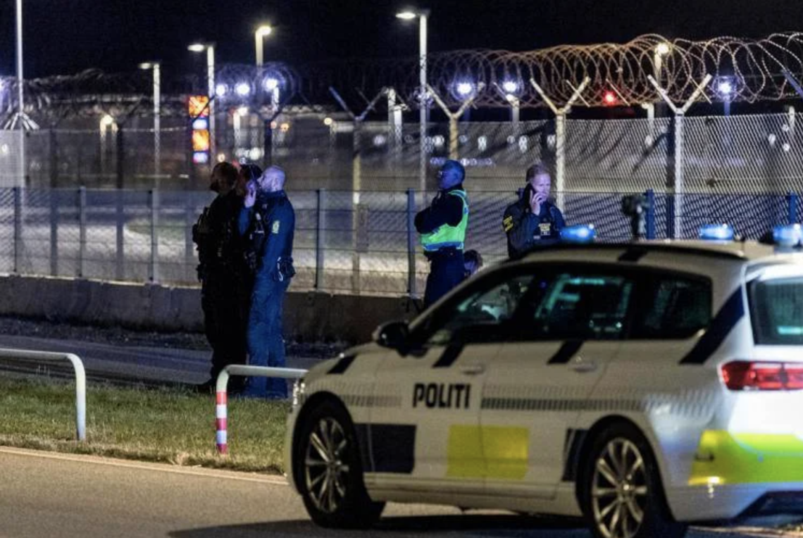 Droni avvistati negli aeroporti di Copenaghen e Oslo. Russia: «Noi coinvolti? Accuse infondate»