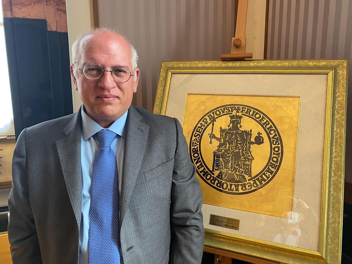 Lo scienziato Paolo Ascierto professore di oncologia della Federico II