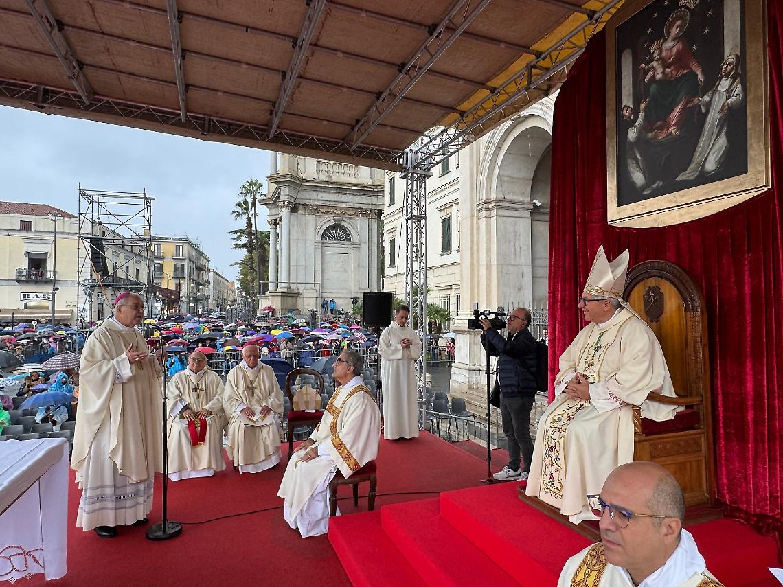 Supplica a Pompei: basta violenza