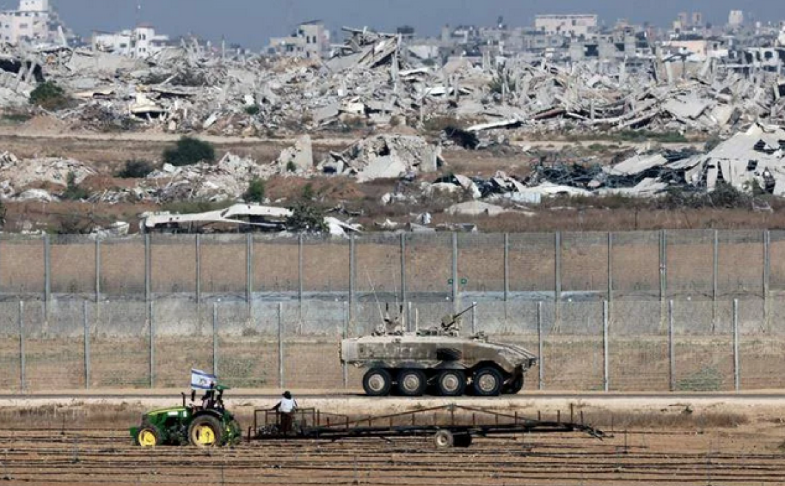 Trump annuncia l'accordo per Gaza, ostaggi liberi e ritiro delle Idf