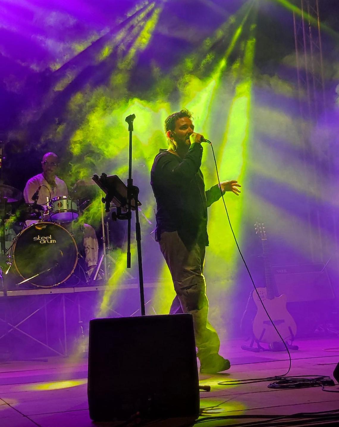 Un viaggio musicale con il gruppo Sirtaki