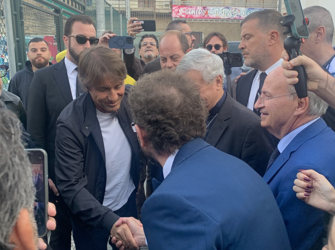 Antonio Conte ad Acerra: «La violenza non deve vincere mai»