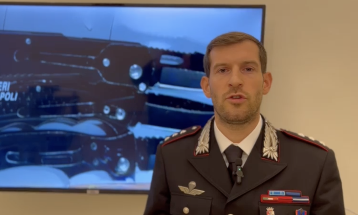 Armi a scuola, controlli con metal detector
