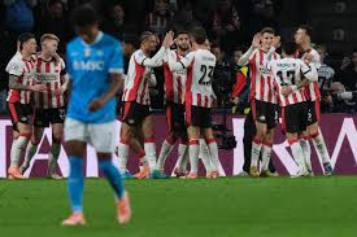 Napoli schiantato, umiliati dal Psv 