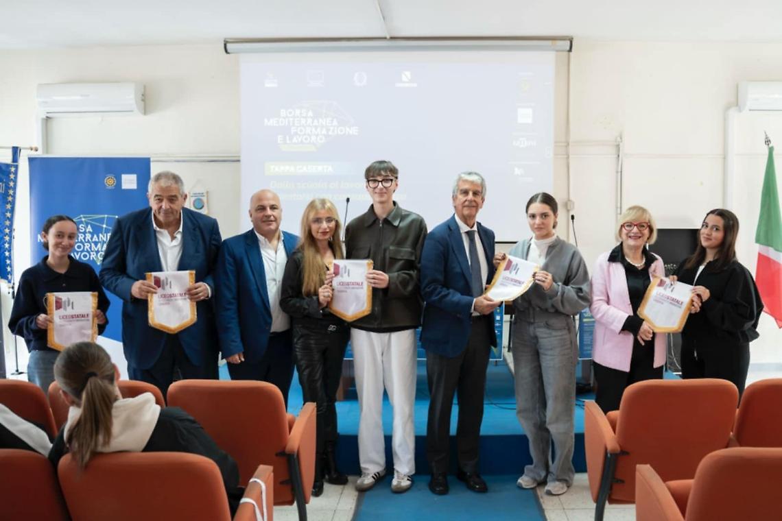 Bmfl 2025, grande partecipazione per la tappa di Caserta al Liceo Manzoni