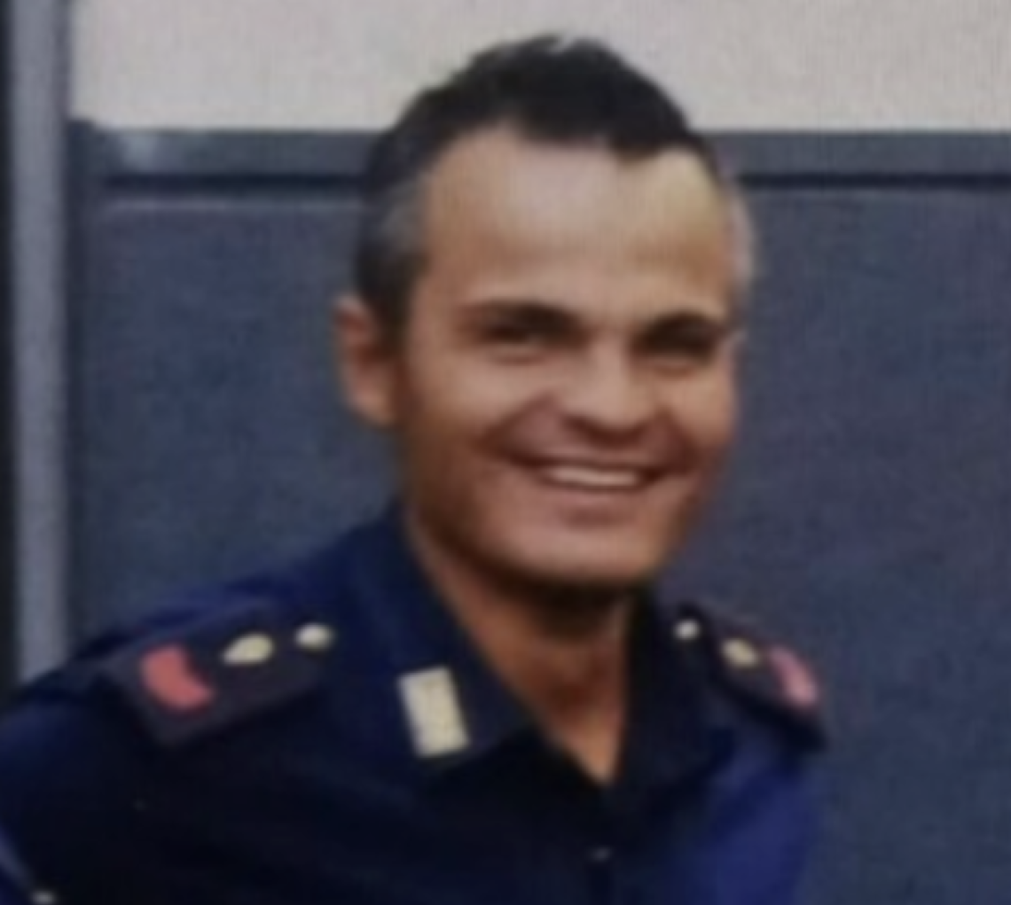 Sposato, padre di tre figli: chi era Aniello Scarpati, il poliziotto morto