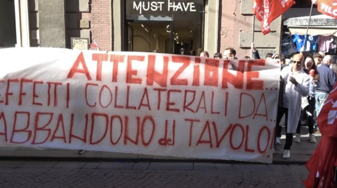 In piazza va l’ira dei farmacisti