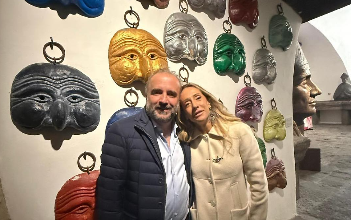 Arianna Meloni a Napoli, passeggiata nel centro storico