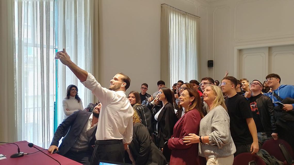 La Porta (Commercialisti): «Avvicinare i giovani al mondo delle professioni»