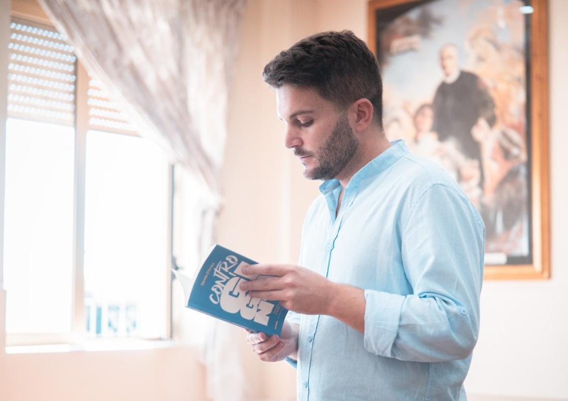 Libri, presentazione "Contro i giganti" di D'Errico alla Casa del Cuore di Giugliano