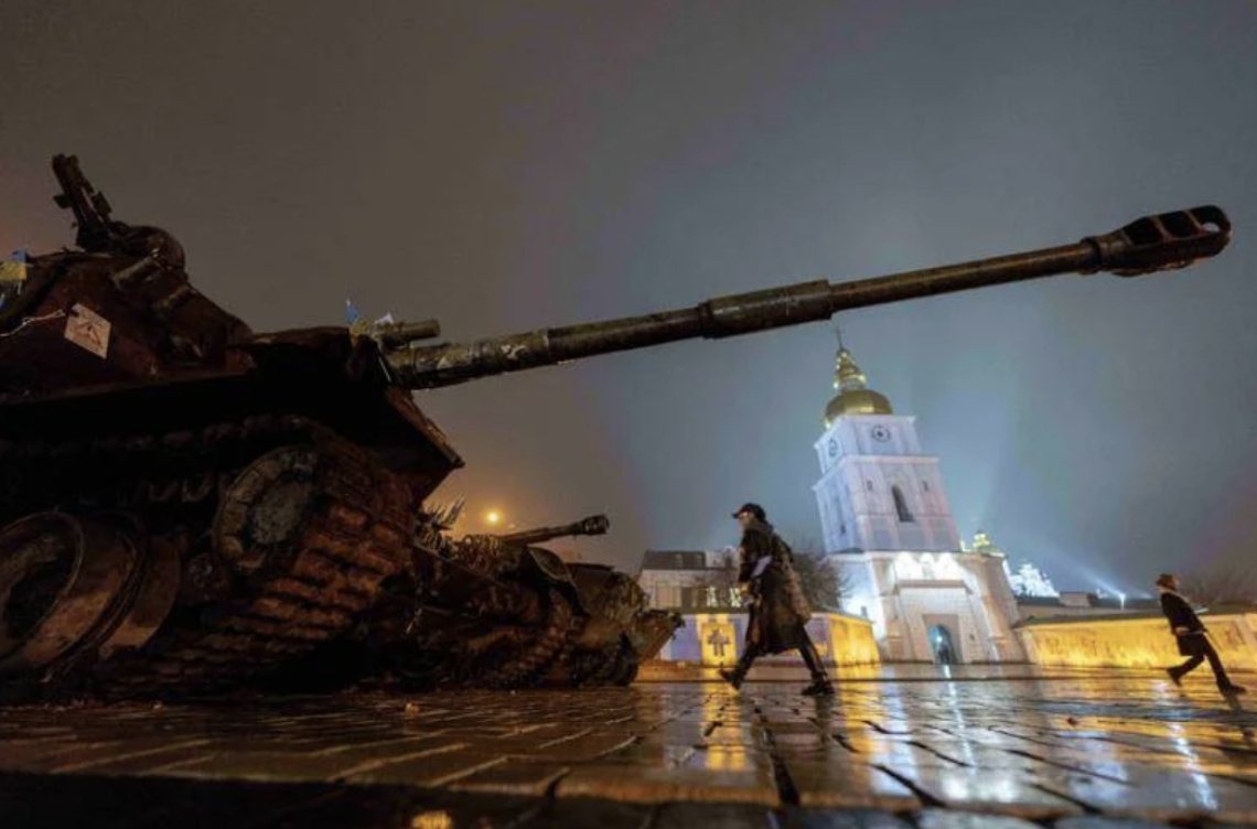 Ucraina, Kiev riscrive il piano di pace con gli Usa: 19 punti e meno concessioni alla Russia