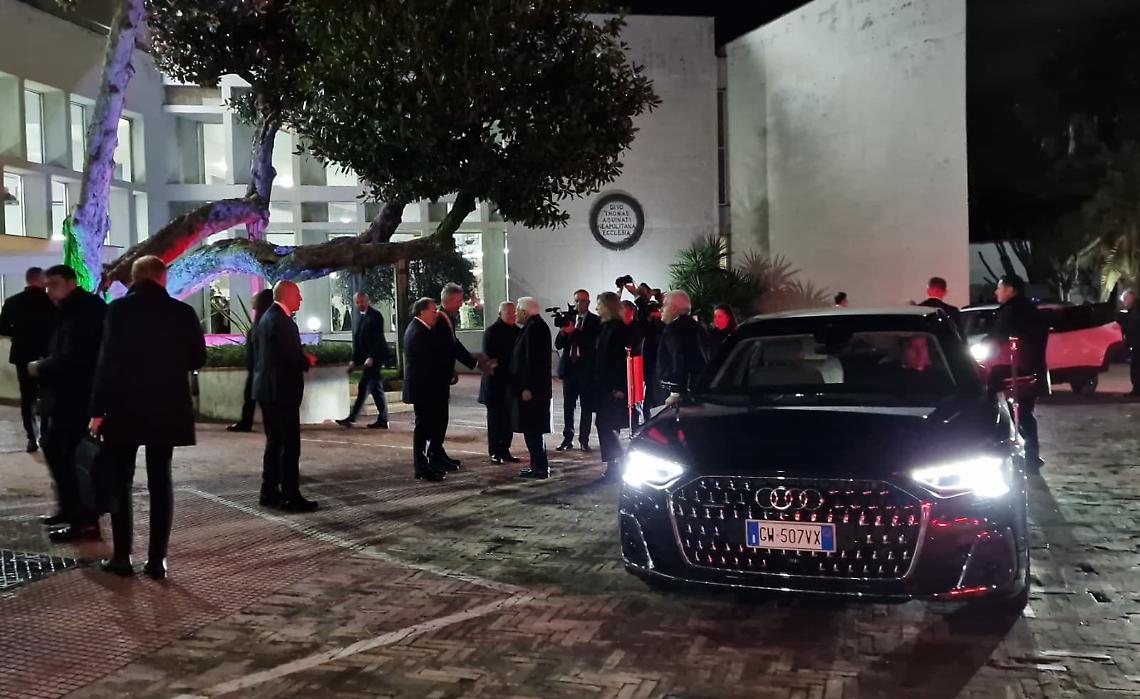 Mattarella a Napoli per apertura anno accademico Pftim