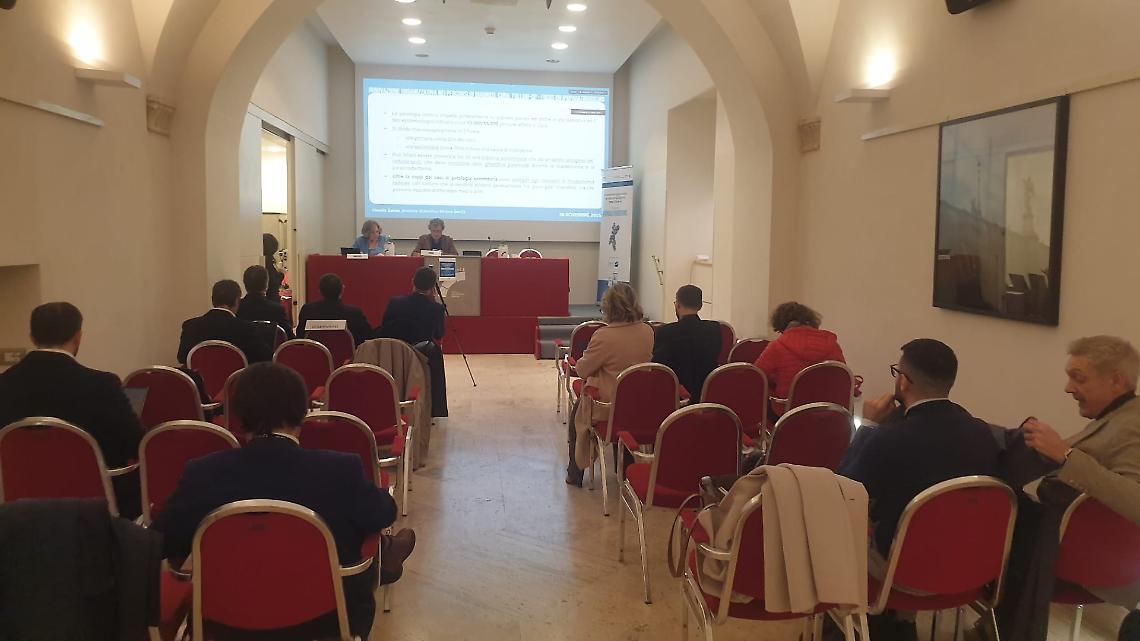 Ipoparatiroidismo, cure negate