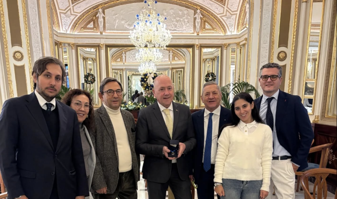 Gambrinus, in pensione lo storico direttore di sala