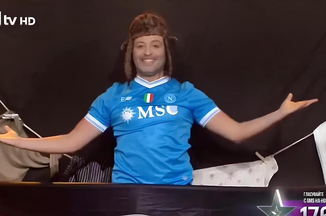 Il trionfo del Napoli e l'omaggio di Luca Lombardo che emoziona la Bulgaria