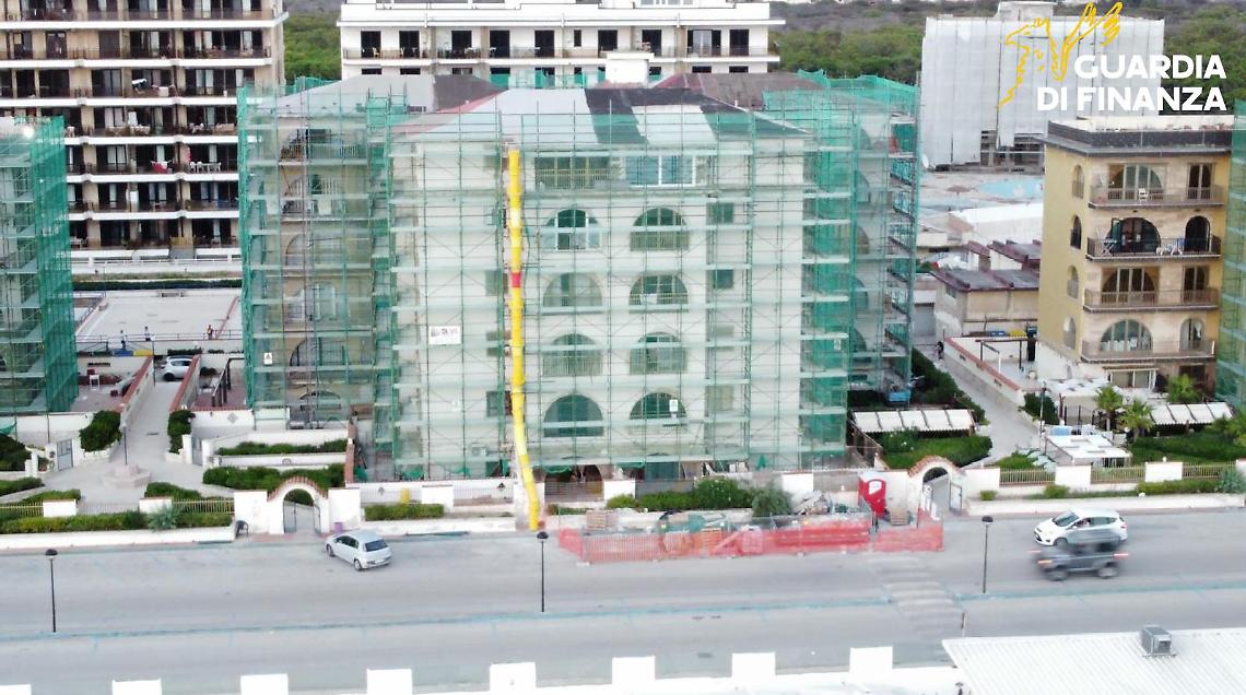 Truffa da 39 milioni di euro su bonus facciate: scattano i sequestri