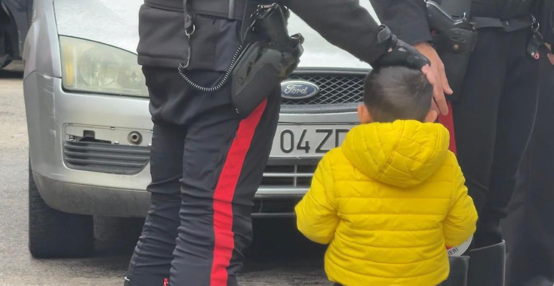 Campo rom, carabinieri censiscono 93 residenti: 22 sono minori