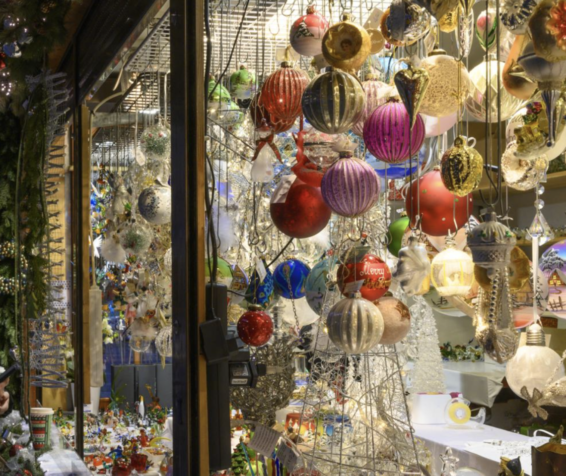 Le feste senza parenti… che bella cosa