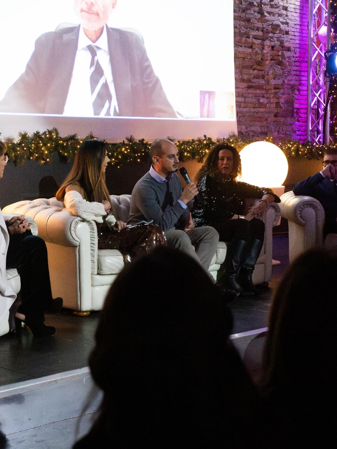 One Glow Night all'Agorà Morelli