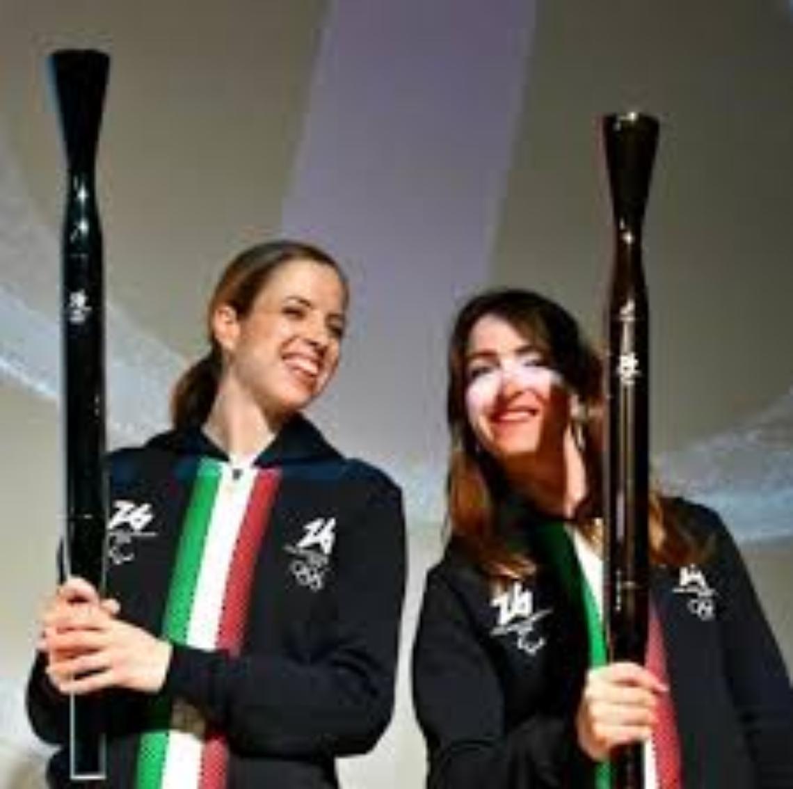 La Fiamma olimpica a Napoli, stop ai cantieri