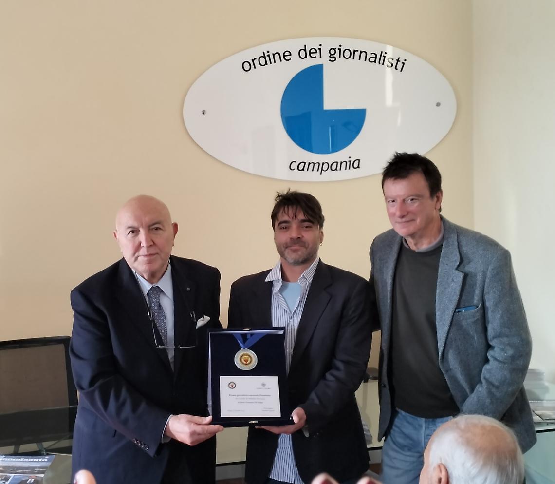 Premio Mimmo Ferrara, “Mondoauto” al cronista Gennaro Di Biase 
