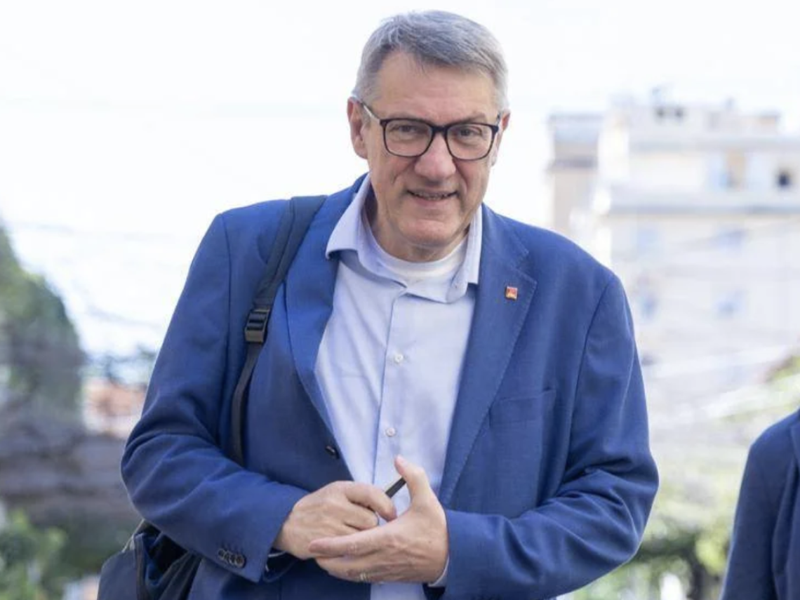 L'ormai insostenibile costo del &ldquo;prestidigitatore&rdquo; Landini