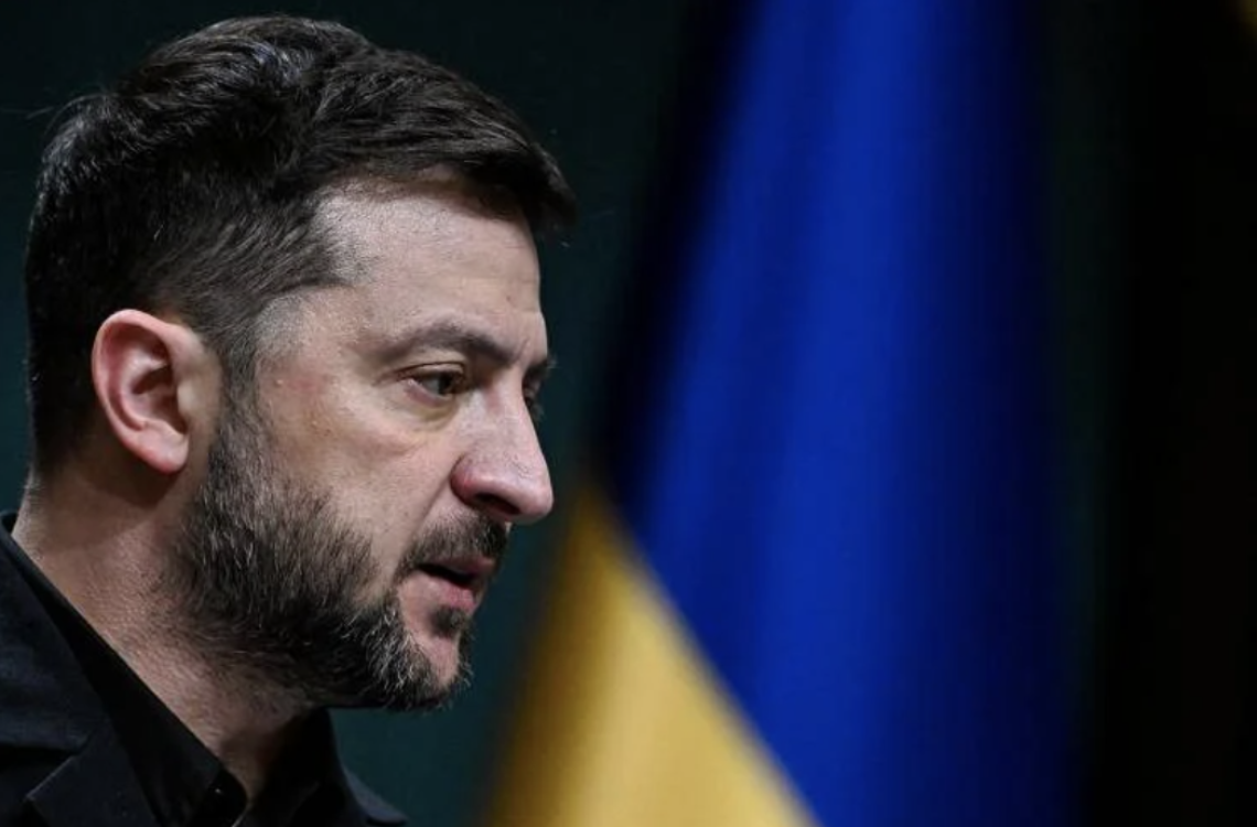 Ucraina, Zelensky pronto per vertice Berlino: &laquo;Grande chance per pace&raquo;