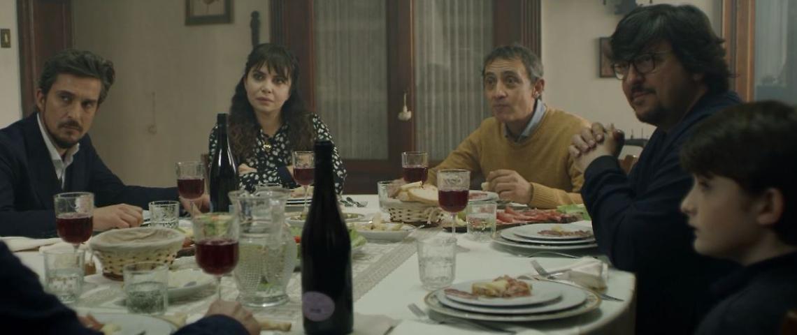 "Troppa famiglia" &egrave; il film di Natale con Antonello Fassari e Ricky Memphis