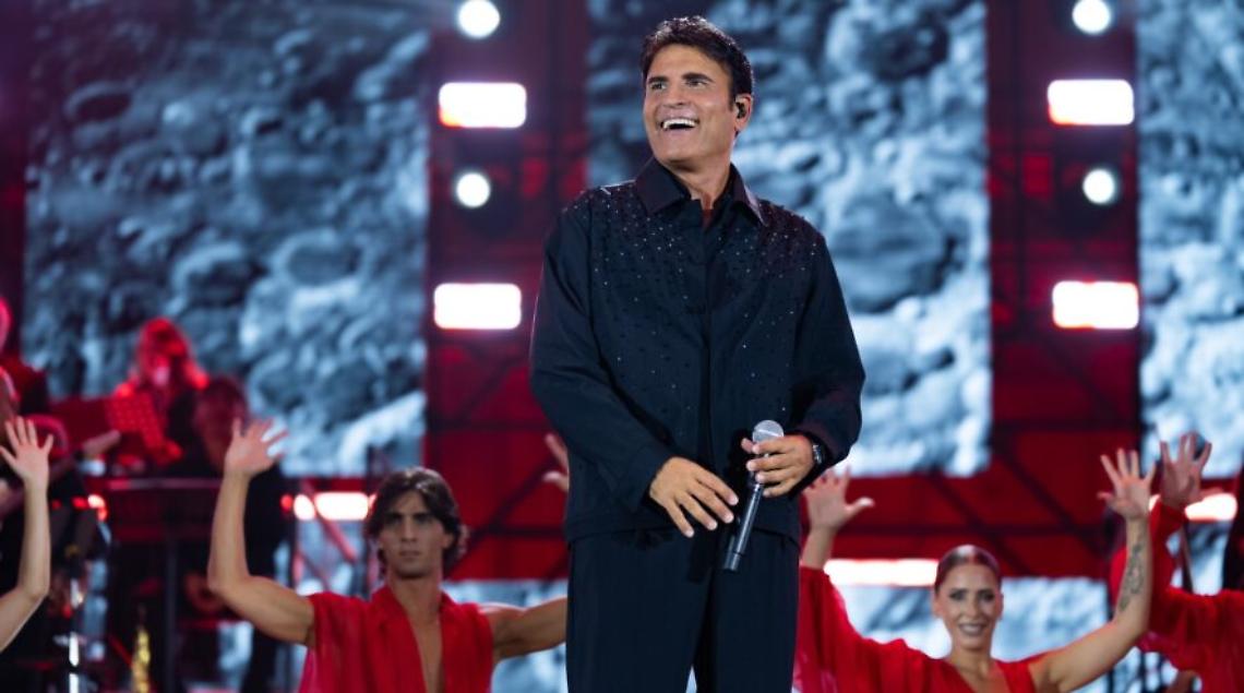 &ldquo;Stasera... che Sera!&rdquo;, Sal Da Vinci sbanca su Canale 5