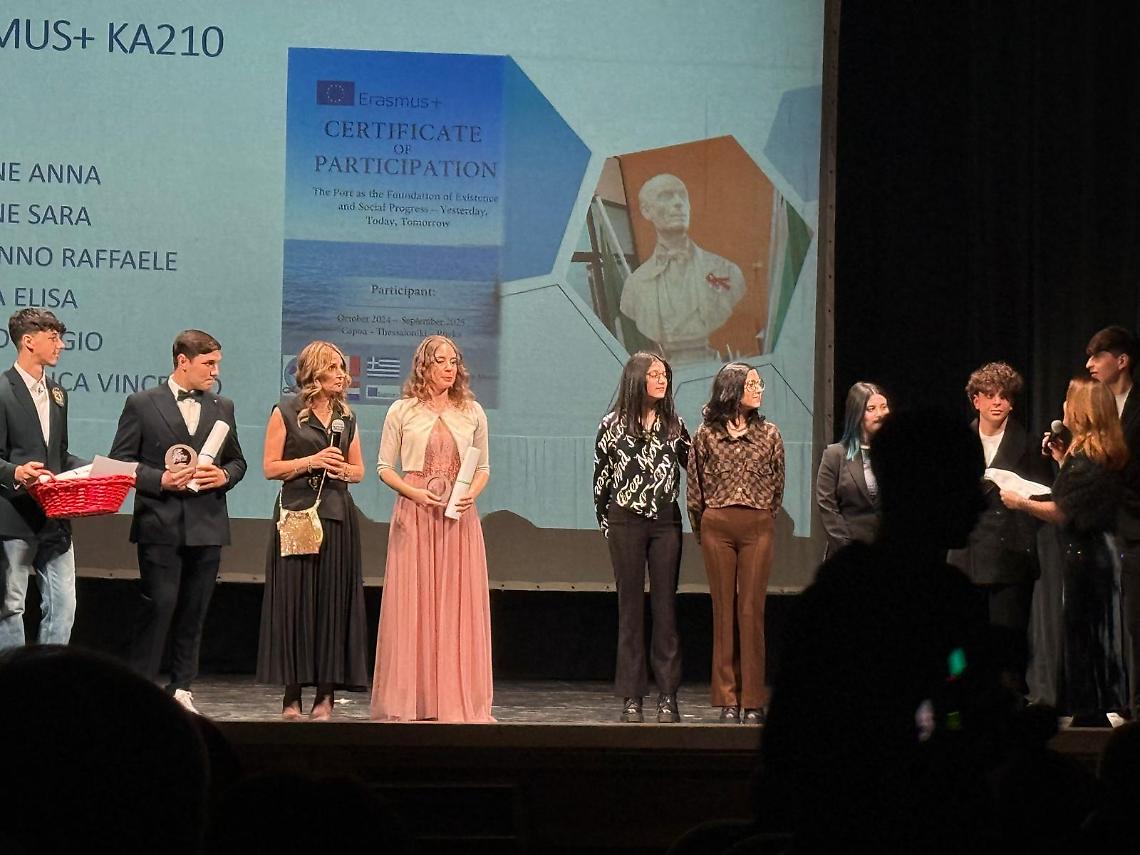 Centosessant&rsquo;anni di futuro: il Liceo Pizzi racconta l&rsquo;Italia che educa e sogna