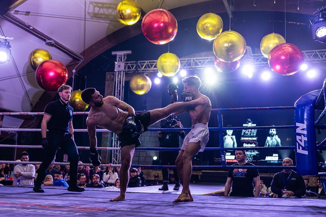 Fight for Naples, grande spettacolo agonistico e di pubblico