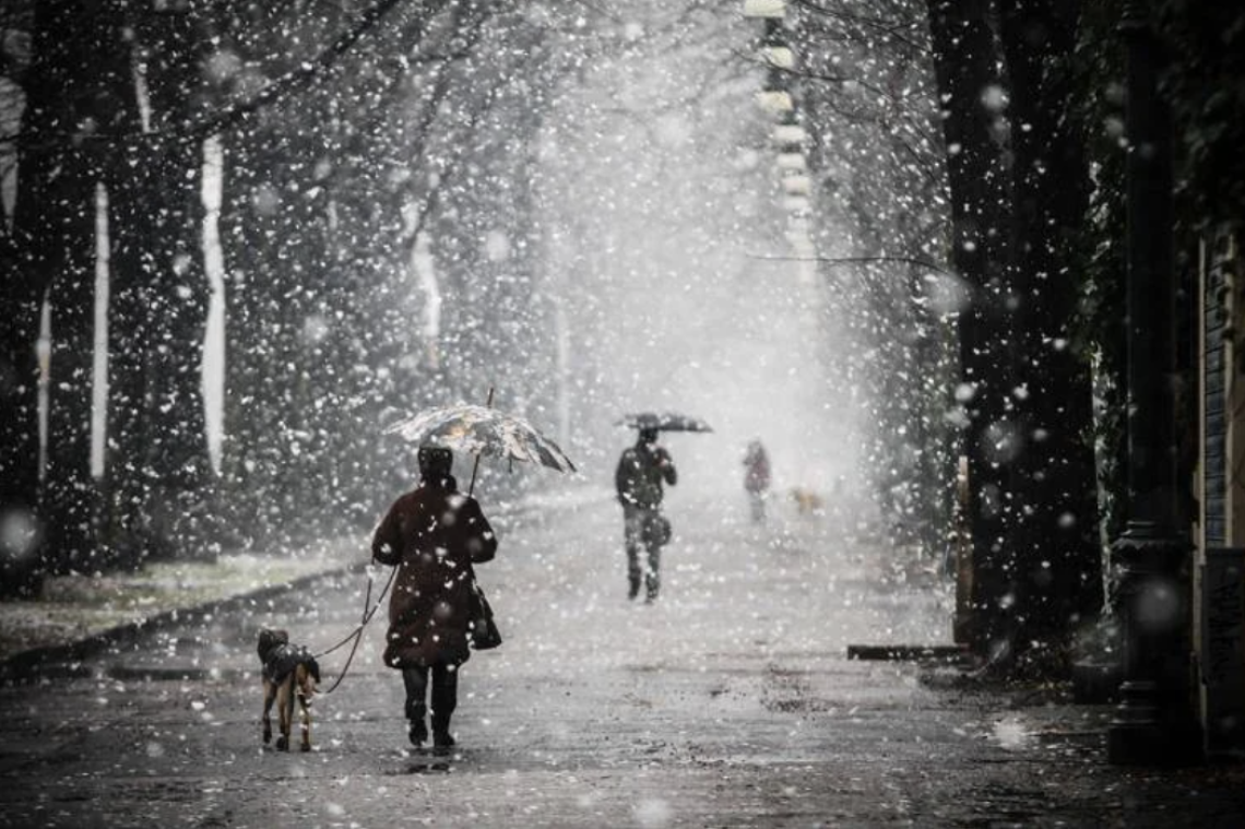 Ciclone di Natale sull'Italia: maltempo, pioggia e neve anche in collina