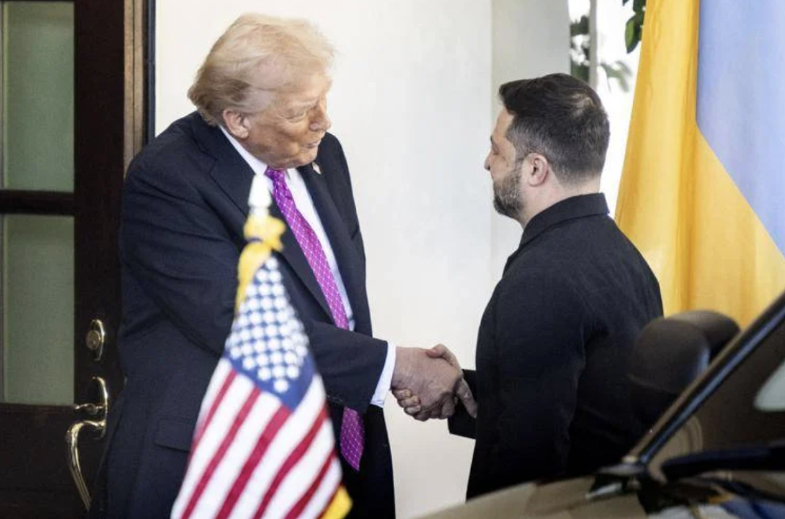 Trump-Zelensky, oggi l'incontro. Presidente Usa parla con Putin: &laquo;Ottimo colloquio&raquo;