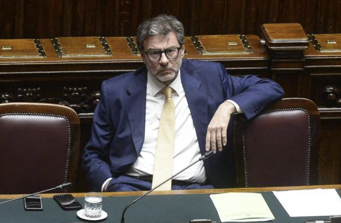 Manovra, governo chiede la fiducia alla Camera: entro domani l'ok finale