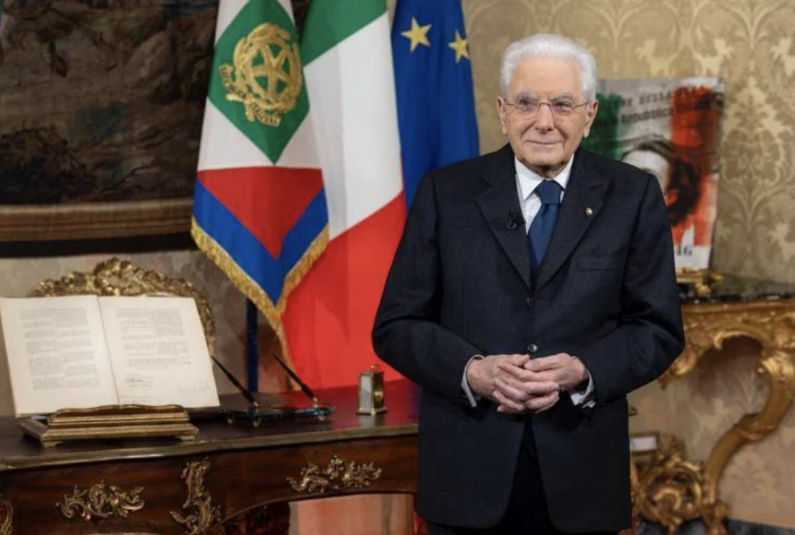 Il discorso di Mattarella: &laquo;Niente pi&ugrave; forte della democrazia, ai giovani dico non rassegnatevi&raquo;