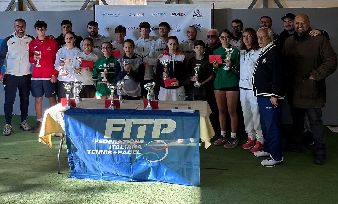 Mentre tutti parlano di campioni, qui si costruiscono: il Natale dell&rsquo;Equipe Lucioli &egrave; una lezione di sport