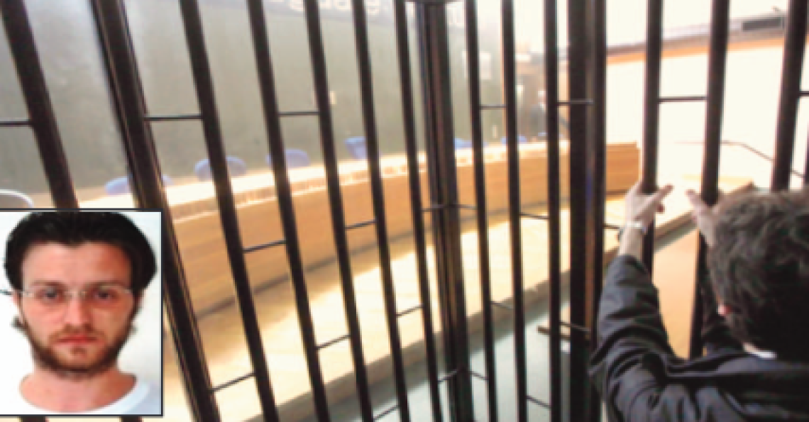 Racket, tutto da rifare per De Mase