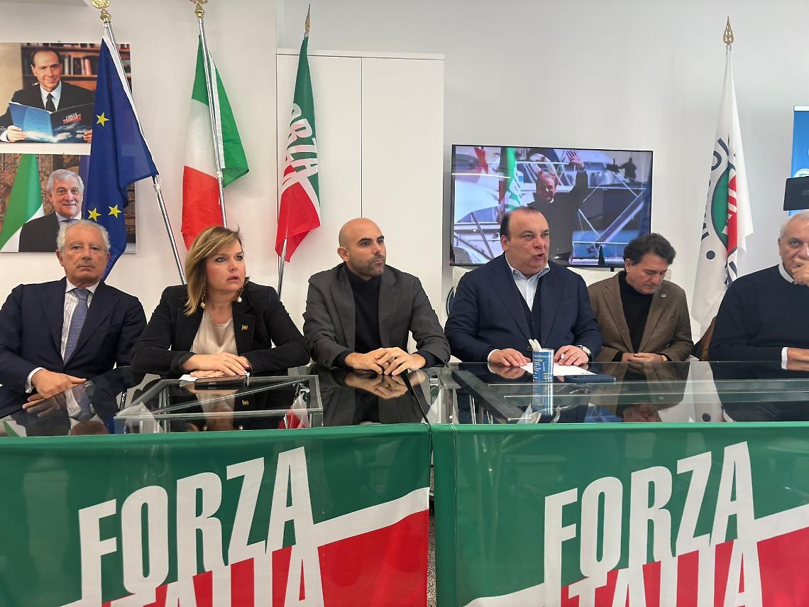 I &ldquo;Valori&rdquo; di Fi nel nome di Berlusconi