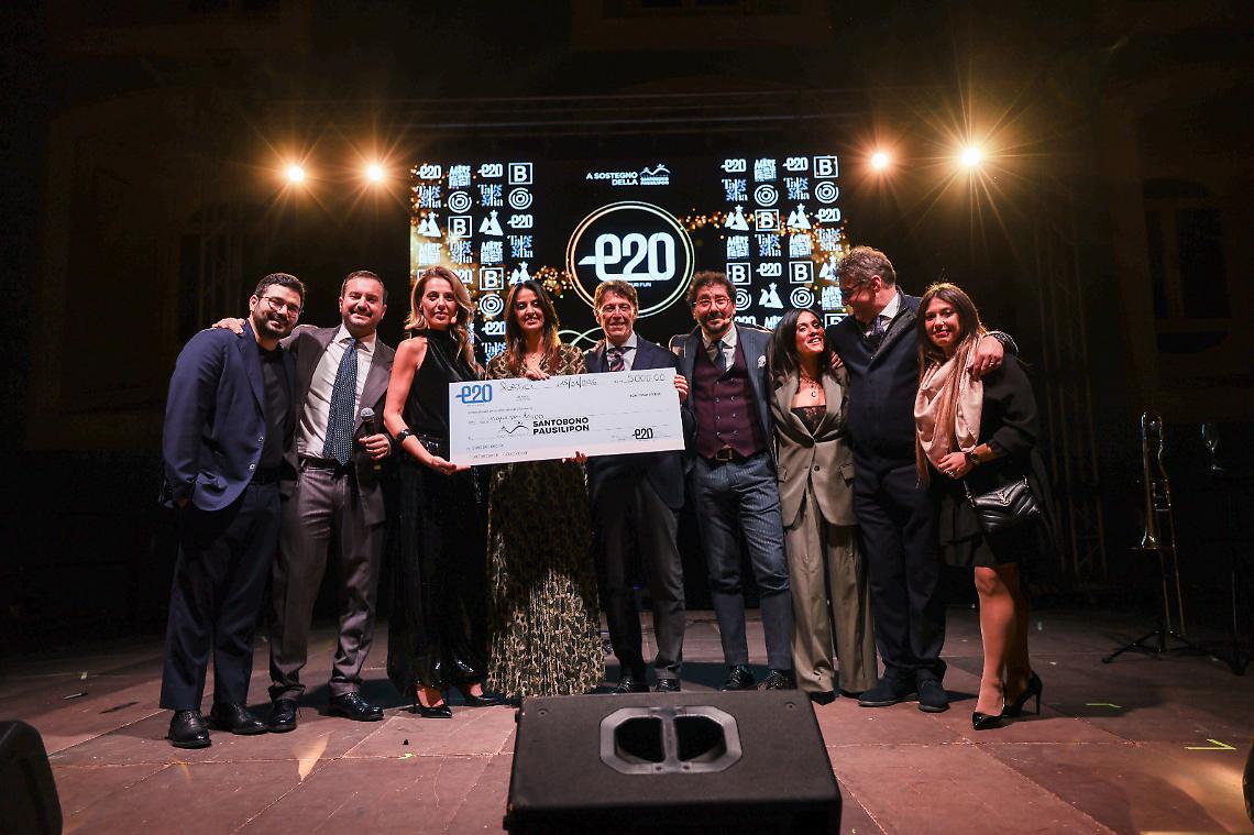 Un grande successo che diventa solidariet&agrave; a Portici: 102mila presenze ai Mercatini di Natale e 5mila euro per il Santobono