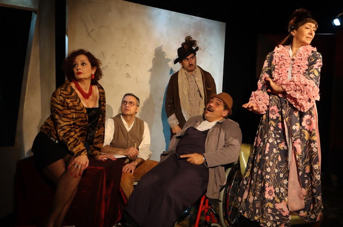 Una &ldquo;Sinfonia d&rsquo;Amore&rdquo; tra farsa, poesia e dramma